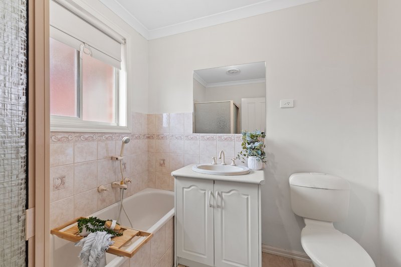 Photo - 47a Brabham Drive, Mill Park VIC 3082 - Image 8