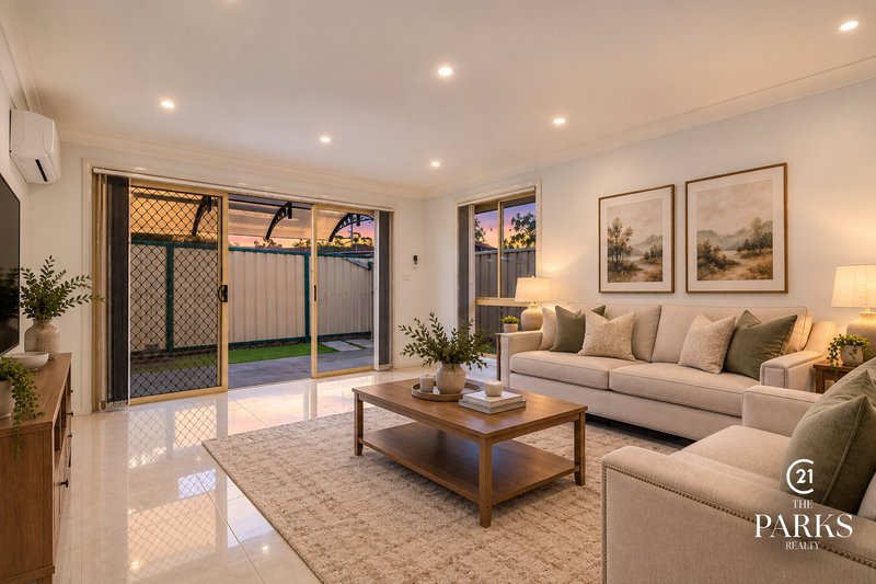 Photo - 47a Duardo Street, Edensor Park NSW 2176 - Image 4