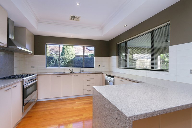 Photo - 47A Pembroke Street, Bicton WA 6157 - Image 10