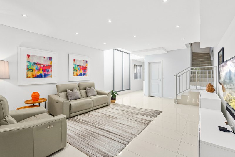 Photo - 47A Universal Street, Mortdale NSW 2223 - Image 5