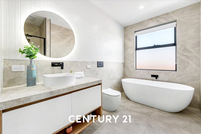 Photo - 47B Tarago Crescent, Clayton South VIC 3169 - Image 11
