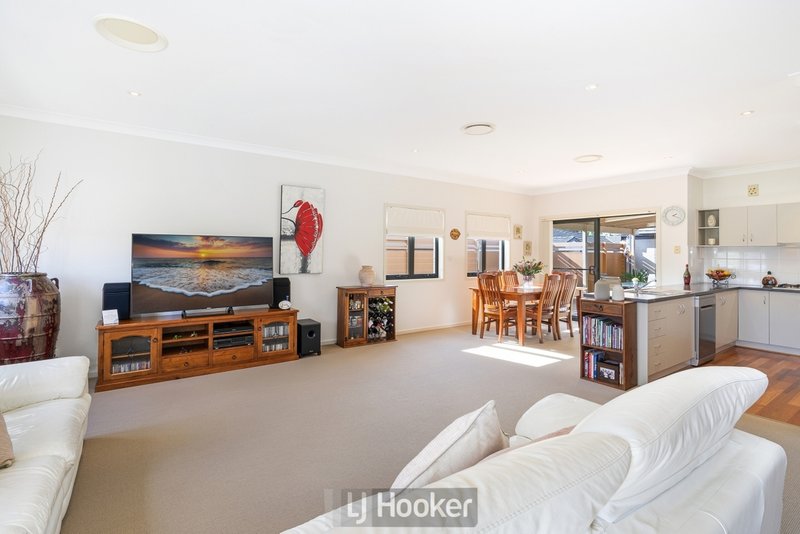 Photo - 4/8-10 Margaret Street, Warners Bay NSW 2282 - Image 5