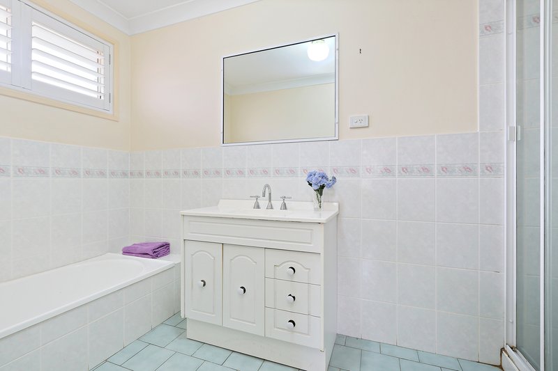 Photo - 4/8-10 Werowi St , Dapto NSW 2530 - Image 4