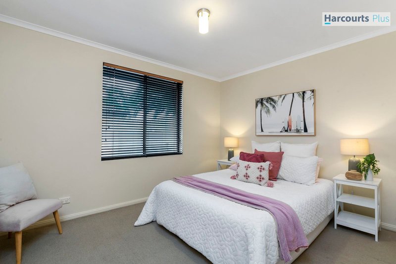 Photo - 4/8-12 Acacia Road, Morphett Vale SA 5162 - Image 9