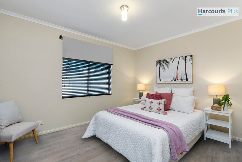 Photo - 4/8-12 Acacia Road, Morphett Vale SA 5162 - Image 9