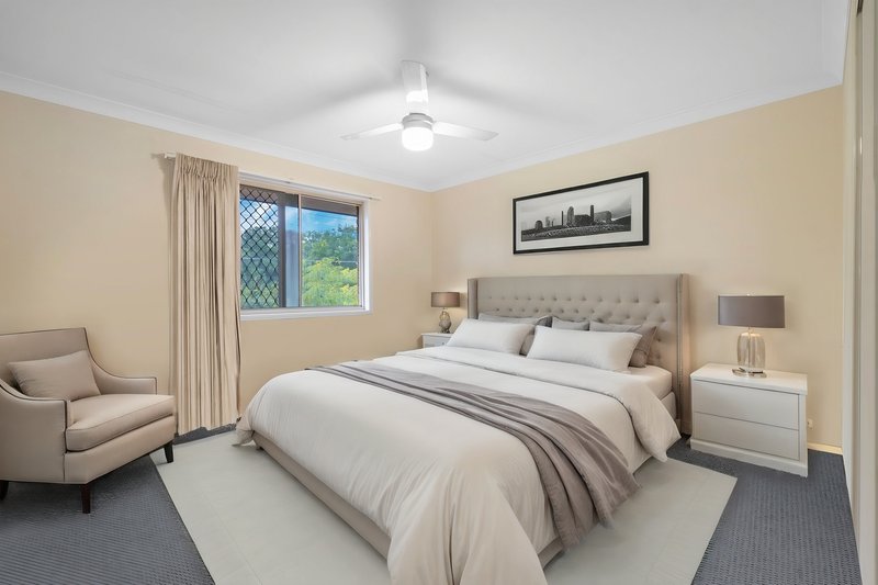 Photo - 4/8-12 Bourke Street, Waterford West QLD 4133 - Image 2