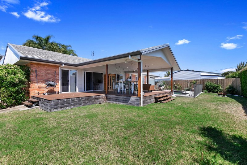 Photo - 48-50 Ocean Street, Torquay QLD 4655 - Image 27