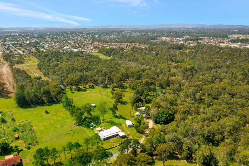 Photo - 48-52 Country Court, Park Ridge QLD 4125 - Image 4