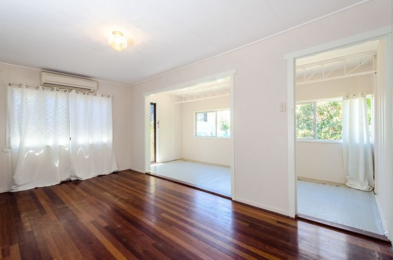 Photo - 48 Adelaide Street, South Gladstone QLD 4680 - Image 3