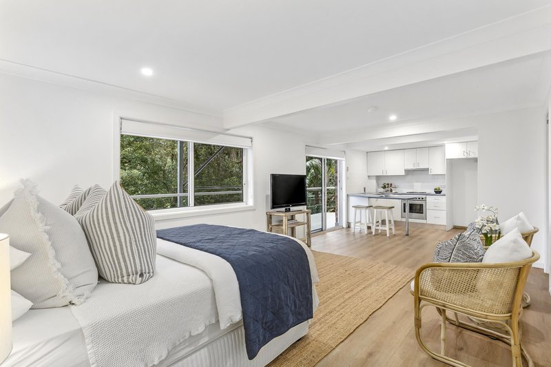 Photo - 48 Alexander Street, Collaroy NSW 2097 - Image 10