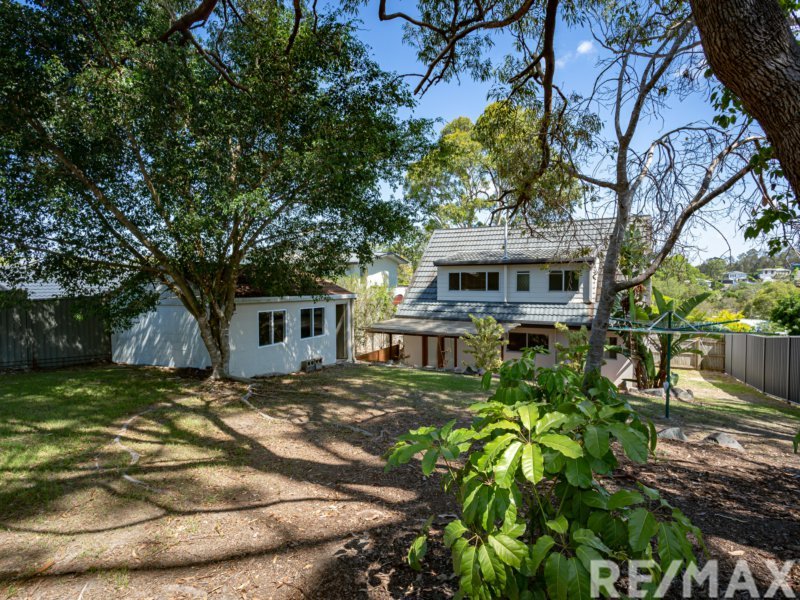 Photo - 48 Alison Road, Carrara QLD 4211 - Image 6