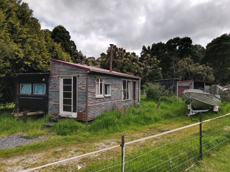 Photo - 48 Andrew Street, Strahan TAS 7468 - Image 5