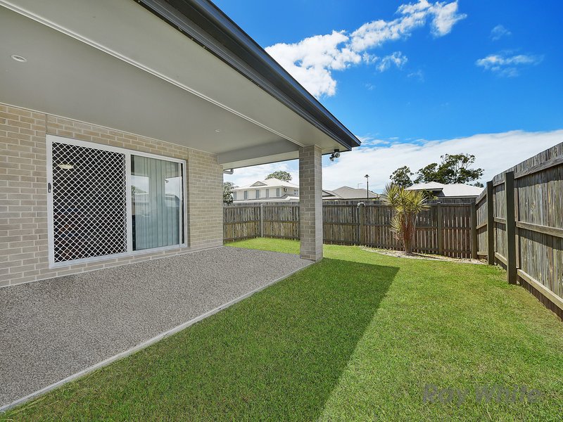 Photo - 48 Apple Circuit, Griffin QLD 4503 - Image 4