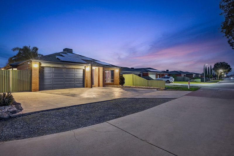 Photo - 48 Appletree Crescent, Shepparton VIC 3630 - Image 2