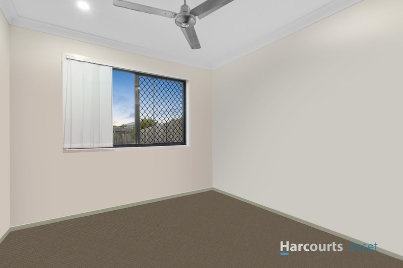 Photo - 48 Arcadia Circuit, Yarrabilba QLD 4207 - Image 12