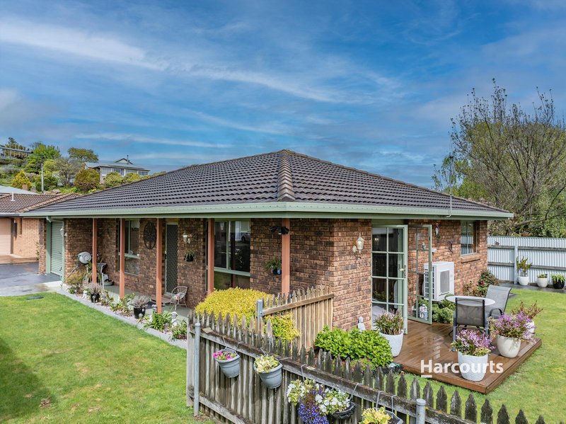 4/8 Arnold Street, Penguin TAS 7316