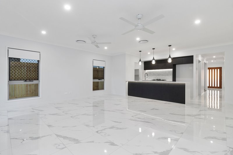 Photo - 48 Ashwin Avenue, White Rock QLD 4306 - Image 2