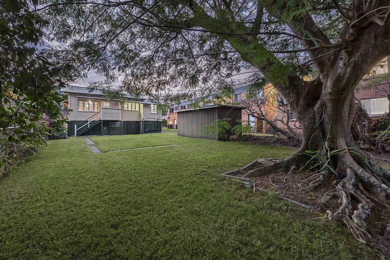 Photo - 48 Attewell Street, Nundah QLD 4012 - Image 2