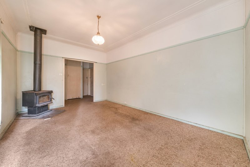 Photo - 48 Austin Avenue, Campbelltown NSW 2560 - Image 3