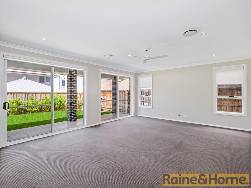 Photo - 48 Bara Way, Rouse Hill NSW 2155 - Image 4