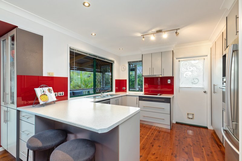 Photo - 48 Barber Road, Ferny Hills QLD 4055 - Image 3