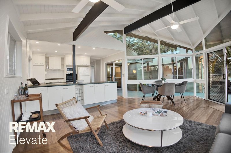Photo - 48 Barnehurst Street, Tarragindi QLD 4121 - Image 3