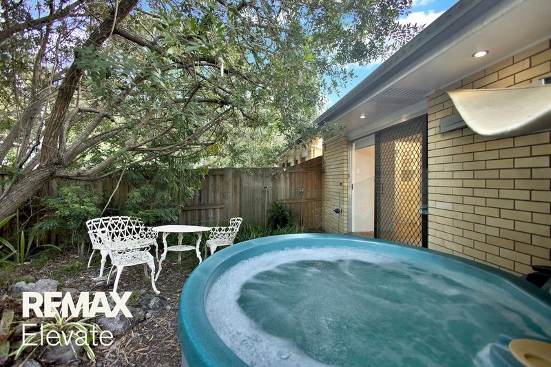 Photo - 48 Barnehurst Street, Tarragindi QLD 4121 - Image 7