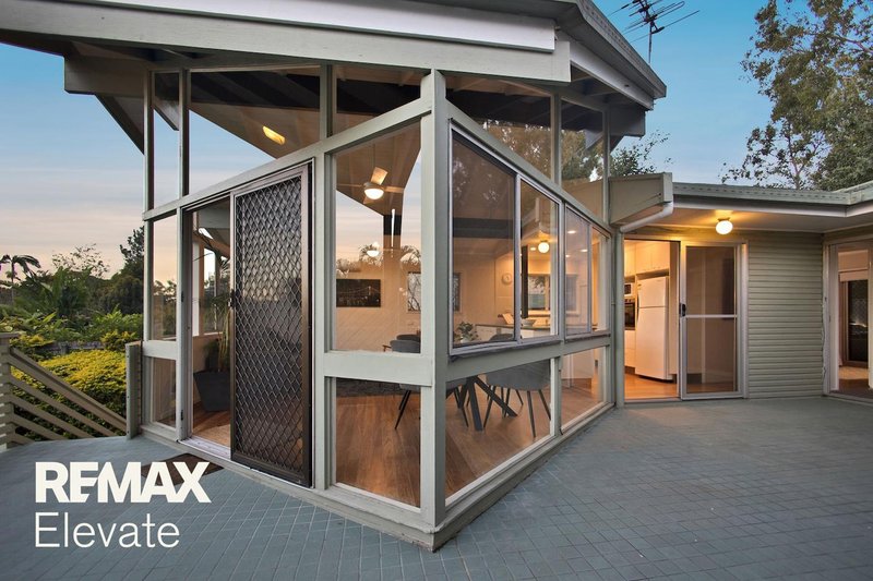 Photo - 48 Barnehurst Street, Tarragindi QLD 4121 - Image 11