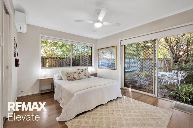 Photo - 48 Barnehurst Street, Tarragindi QLD 4121 - Image 12