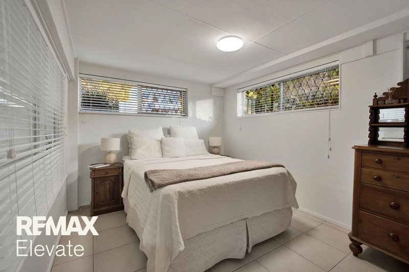 Photo - 48 Barnehurst Street, Tarragindi QLD 4121 - Image 20