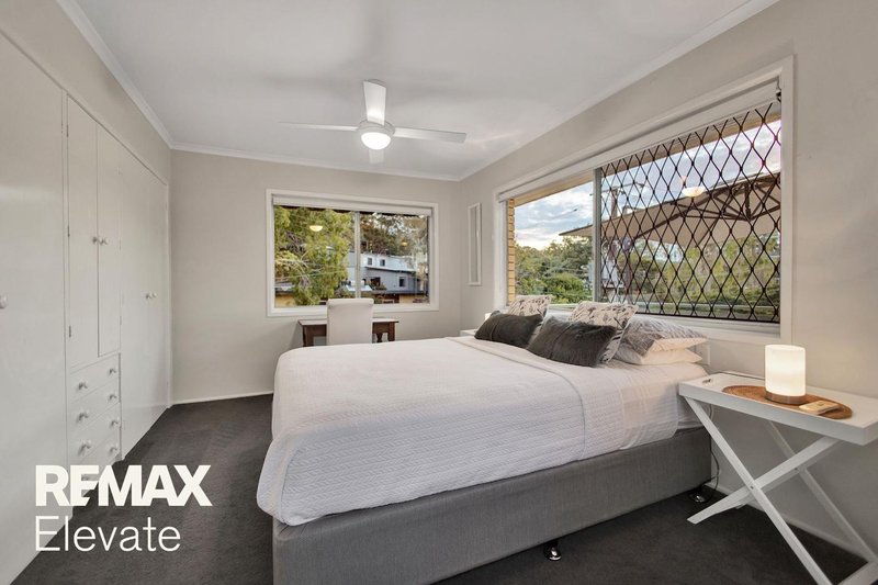 Photo - 48 Barnehurst Street, Tarragindi QLD 4121 - Image 24