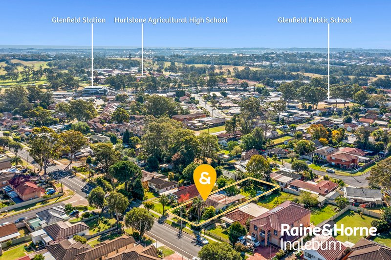 Photo - 48 Belmont Road, Glenfield NSW 2167 - Image 2