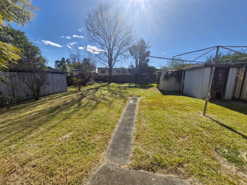 Photo - 48 Belmont Road, Glenfield NSW 2167 - Image 15