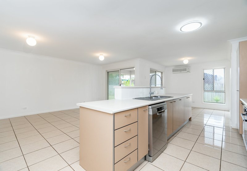 Photo - 48 Berkley Drive, Browns Plains QLD 4118 - Image 10