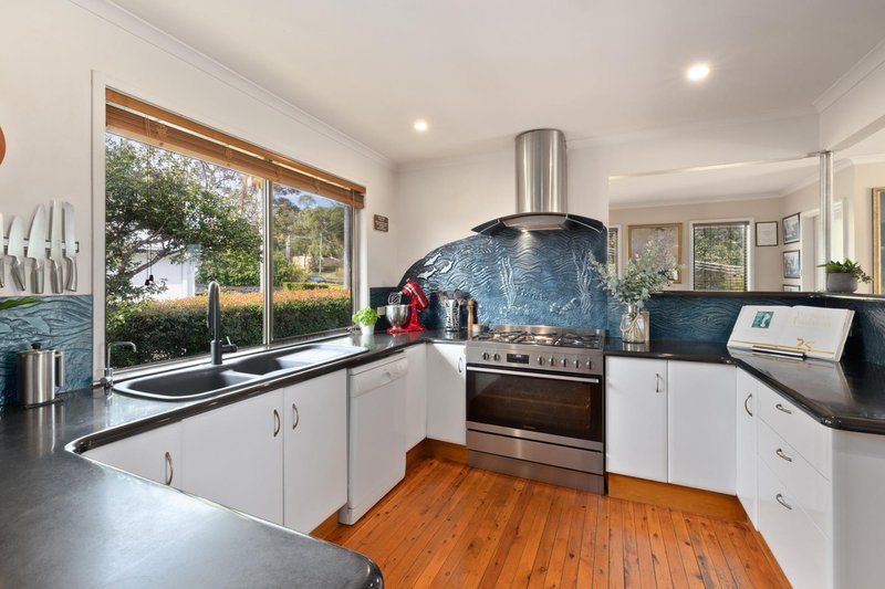 Photo - 48 Bilwara Avenue, Bilgola Plateau NSW 2107 - Image 3