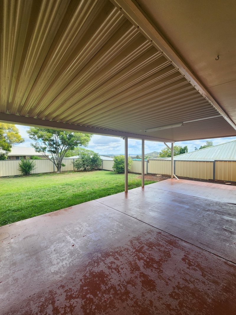 Photo - 48 Blue Gum Drive, Newtown QLD 4350 - Image 9