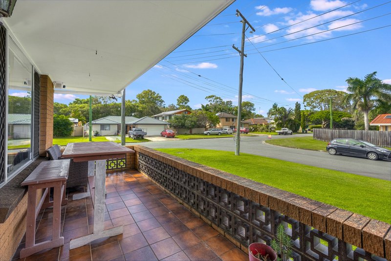 Photo - 48 Blue Waters Crescent, Tweed Heads West NSW 2485 - Image 2