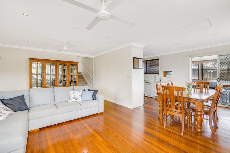 Photo - 48 Blue Waters Crescent, Tweed Heads West NSW 2485 - Image 3