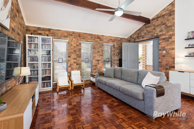 Photo - 48 Bluebell Street, Alexandra Hills QLD 4161 - Image 3