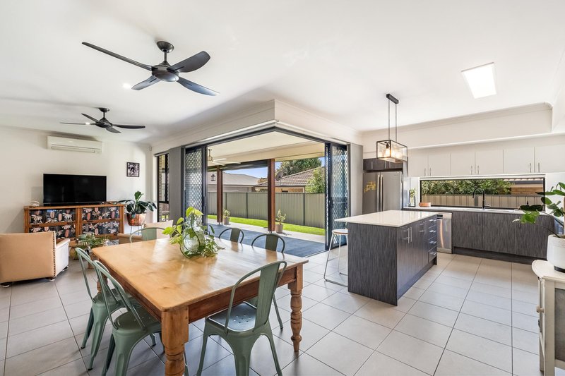 Photo - 48 Bolwarra Circuit, Wollongbar NSW 2477 - Image 4