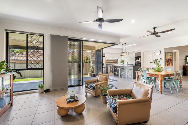 Photo - 48 Bolwarra Circuit, Wollongbar NSW 2477 - Image 8