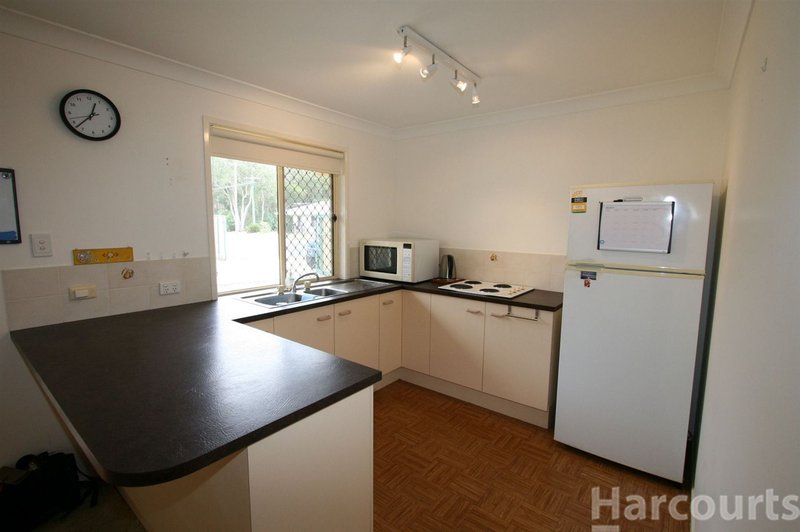 Photo - 48 Boronia Dr , Bellara QLD 4507 - Image 4