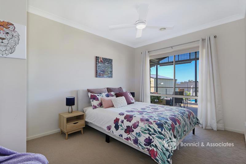 Photo - 48 Brewer Drive, West Wodonga VIC 3690 - Image 16