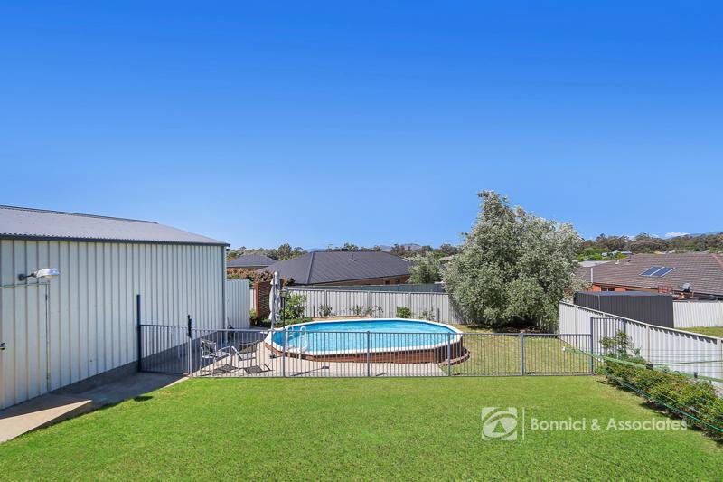 Photo - 48 Brewer Drive, West Wodonga VIC 3690 - Image 25