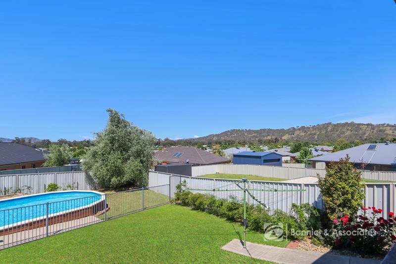 Photo - 48 Brewer Drive, West Wodonga VIC 3690 - Image 27