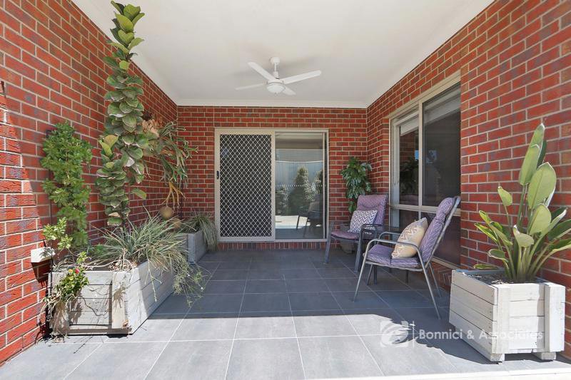 Photo - 48 Brewer Drive, West Wodonga VIC 3690 - Image 28