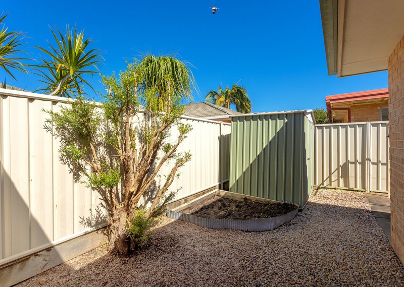 Photo - 4/8 Bryan Street, Old Bar NSW 2430 - Image 11