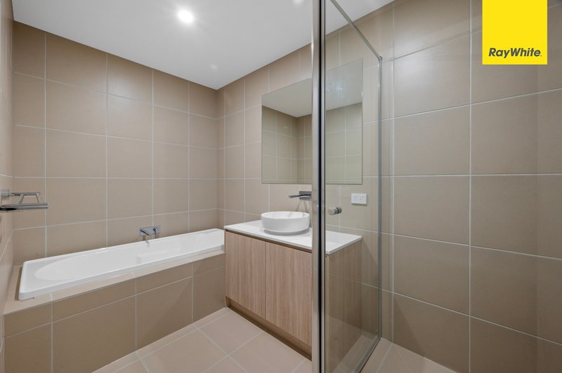 Photo - 48 Buckingham Boulevard, Strathtulloh VIC 3338 - Image 8