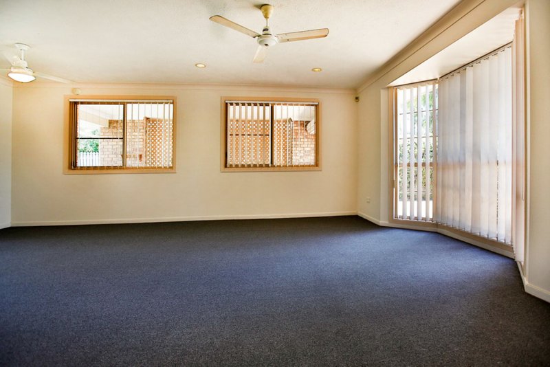 Photo - 48 Burnda Street, Kirwan QLD 4817 - Image 4