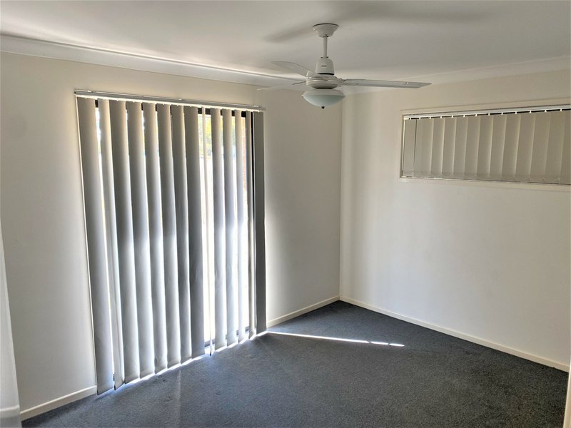 Photo - 48 Burnett Street, Nanango QLD 4615 - Image 6